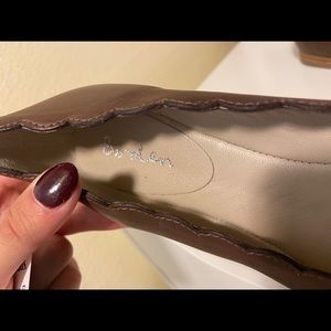 9 NEW Boden brown leather scalloped flats 40